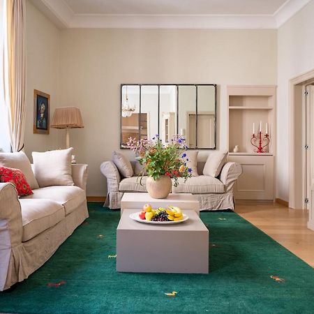 Central And Roomy Near The Station And Duomo - Homeunity Florence Luaran gambar