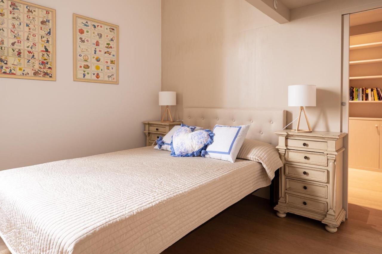 Central And Roomy Near The Station And Duomo - Homeunity Florence Luaran gambar