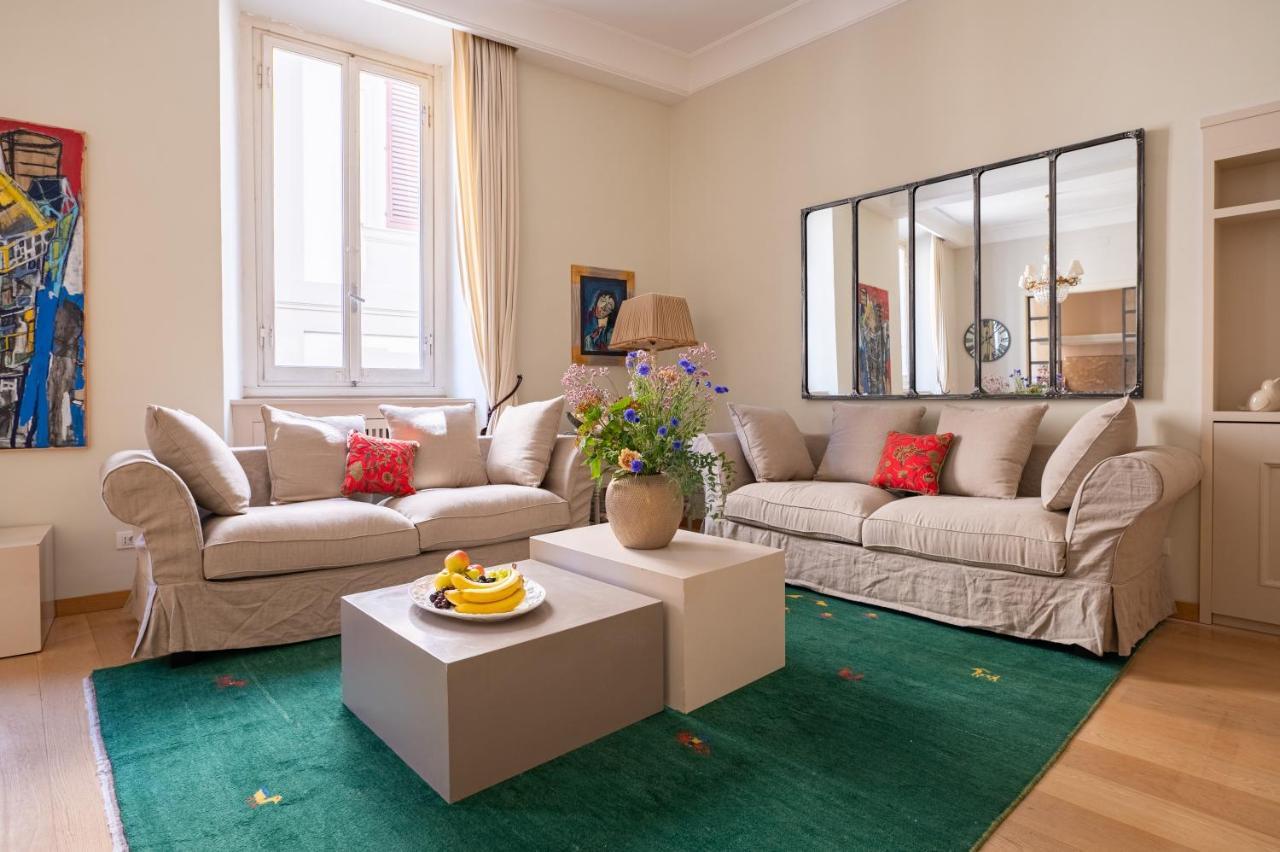 Central And Roomy Near The Station And Duomo - Homeunity Florence Luaran gambar