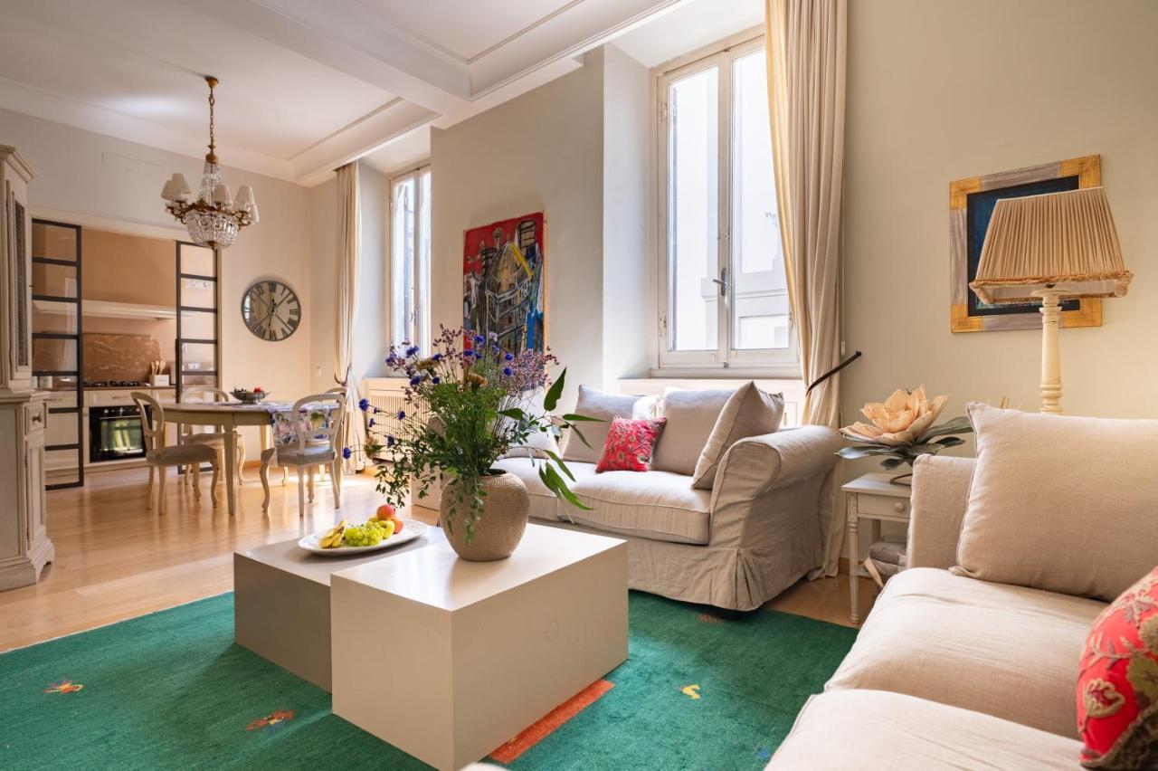 Central And Roomy Near The Station And Duomo - Homeunity Florence Luaran gambar